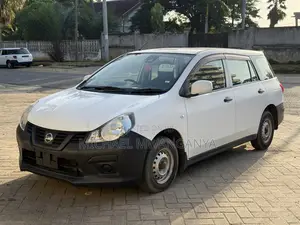 Nissan Advan 2016 White
