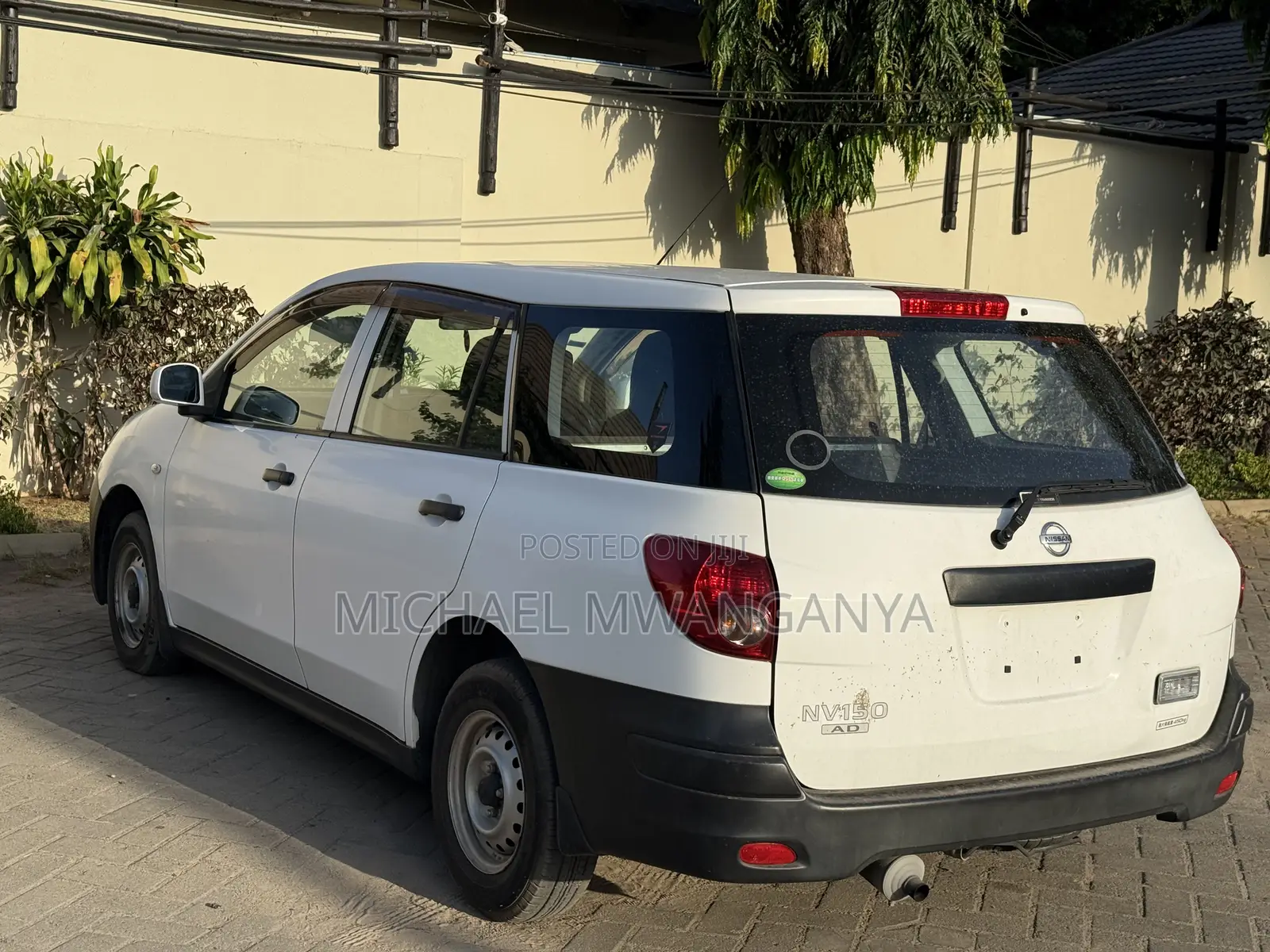 Nissan Advan 2016 White
