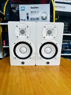 Yamaha Hs5i Powered Studio Monitor Speaker