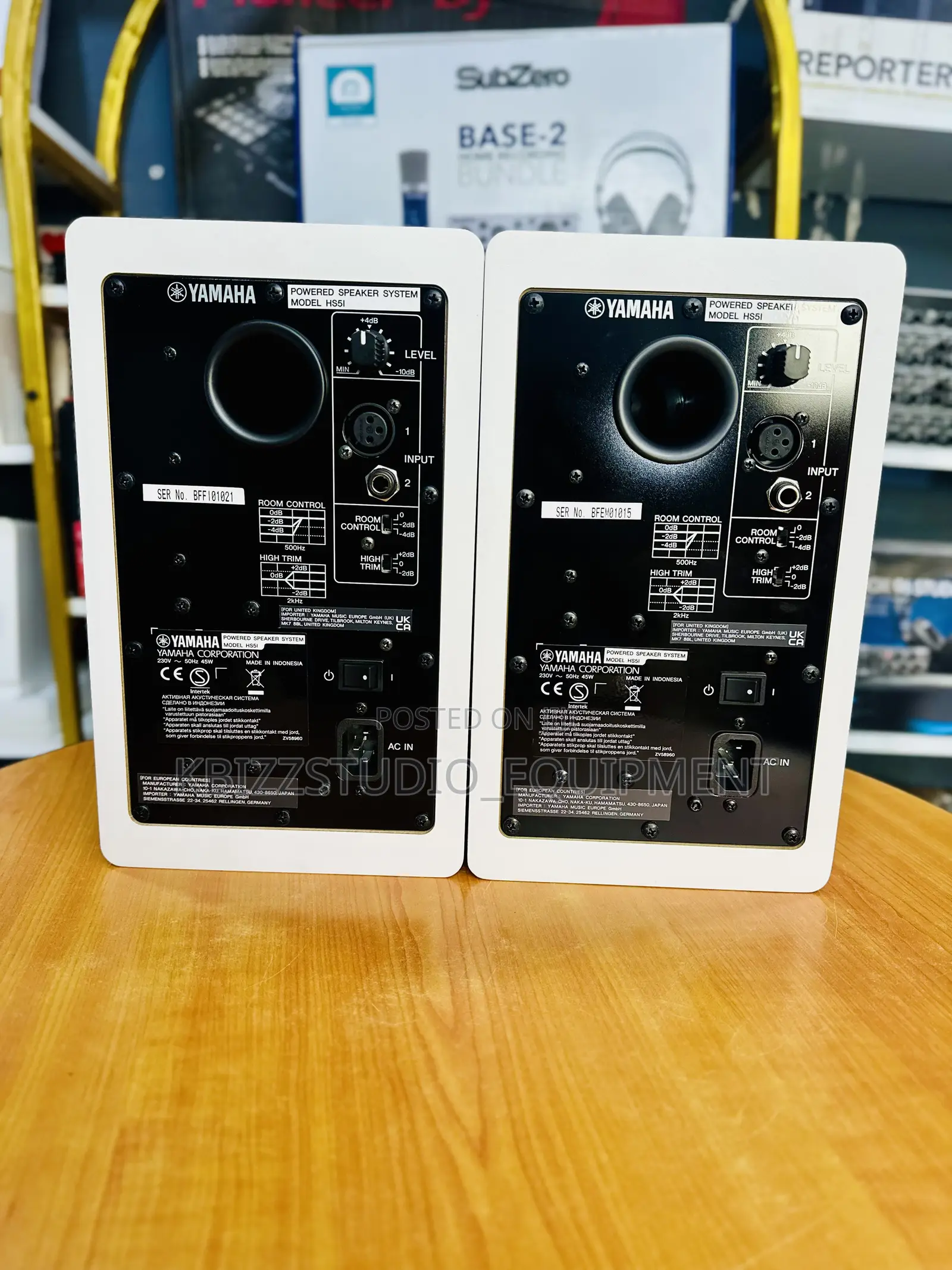Yamaha Hs5i Powered Studio Monitor Speaker