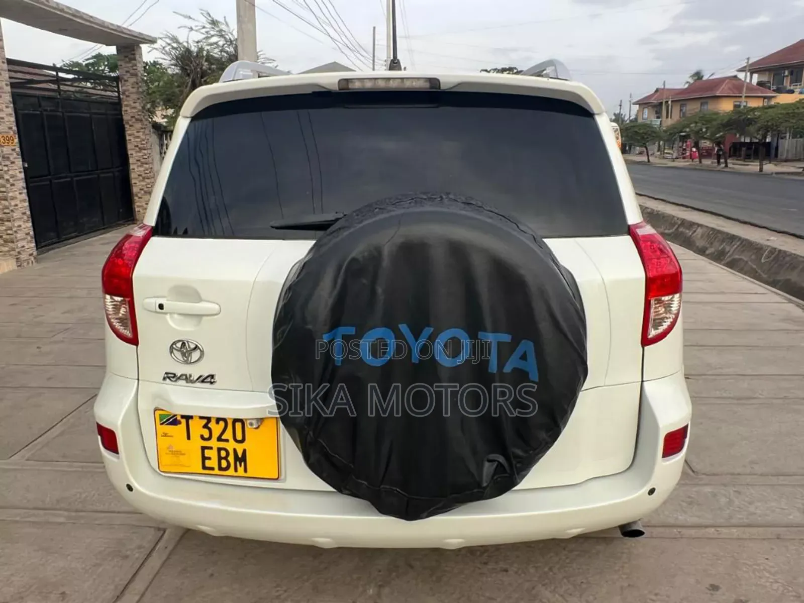 Toyota RAV4 2007 White