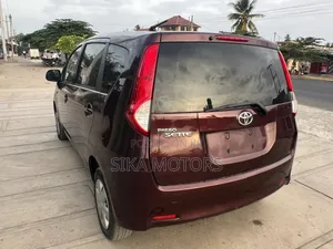 Toyota Passo Sette 2009 Purple