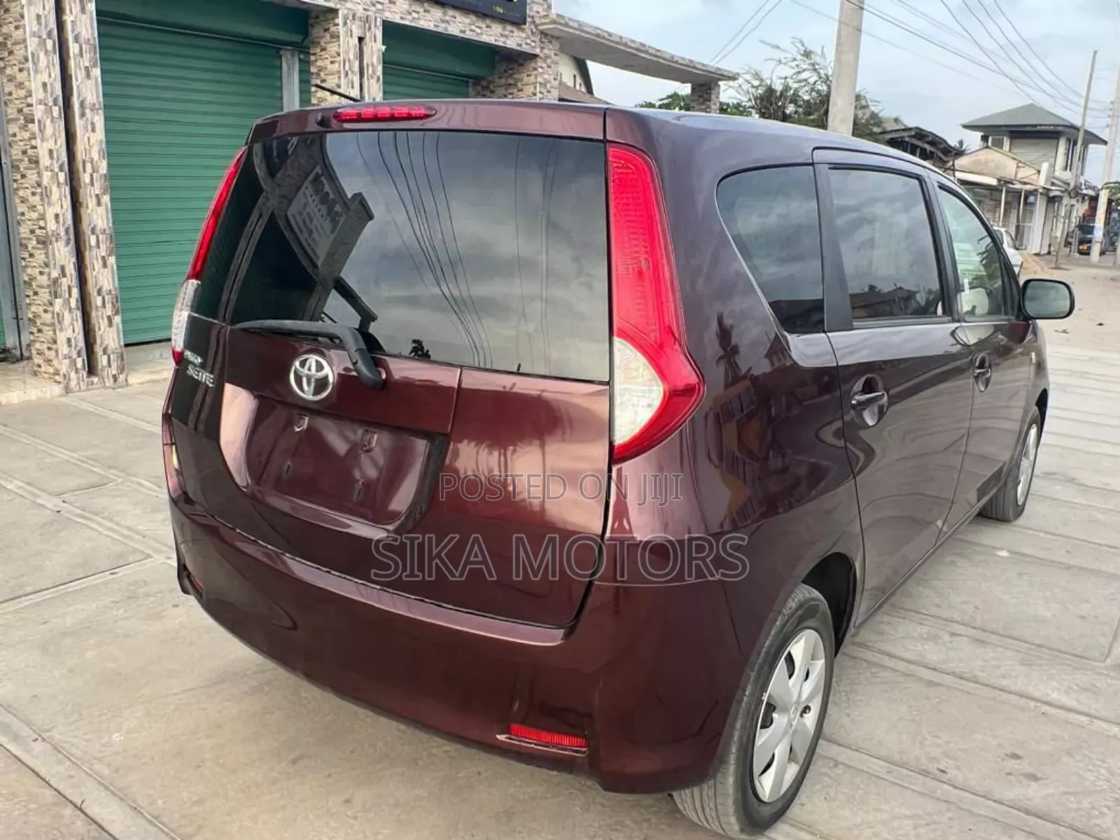 Toyota Passo Sette 2009 Purple