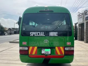 Toyota Coaster 2004 Green