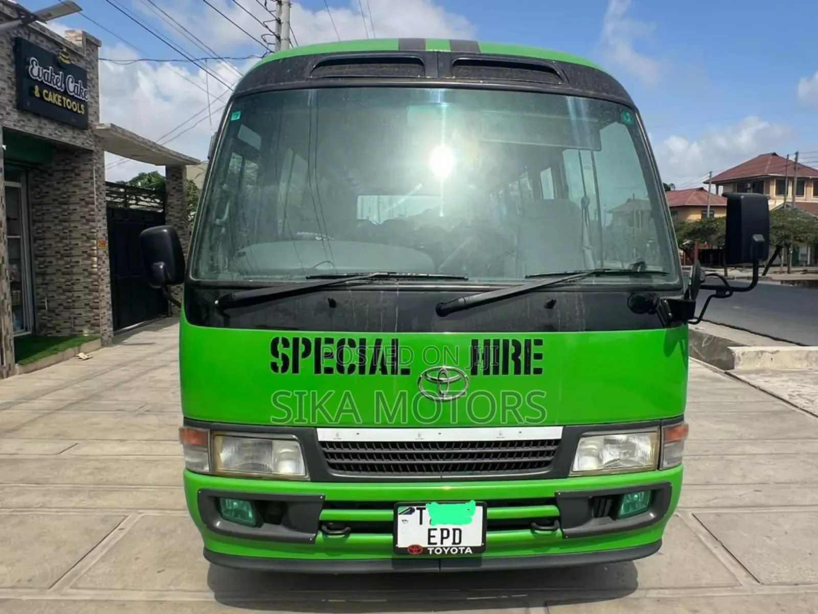 Toyota Coaster 2004 Green