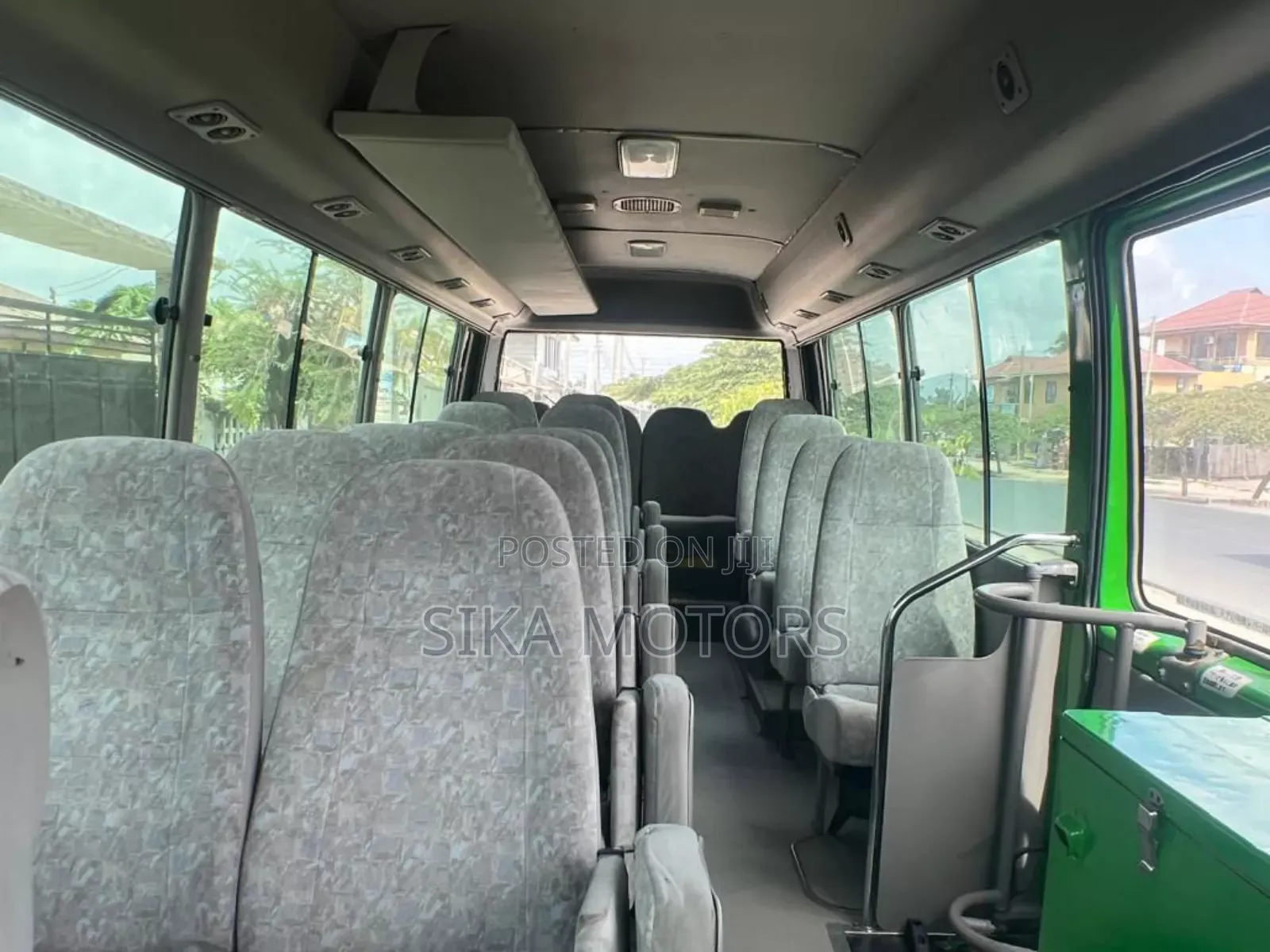 Toyota Coaster 2004 Green