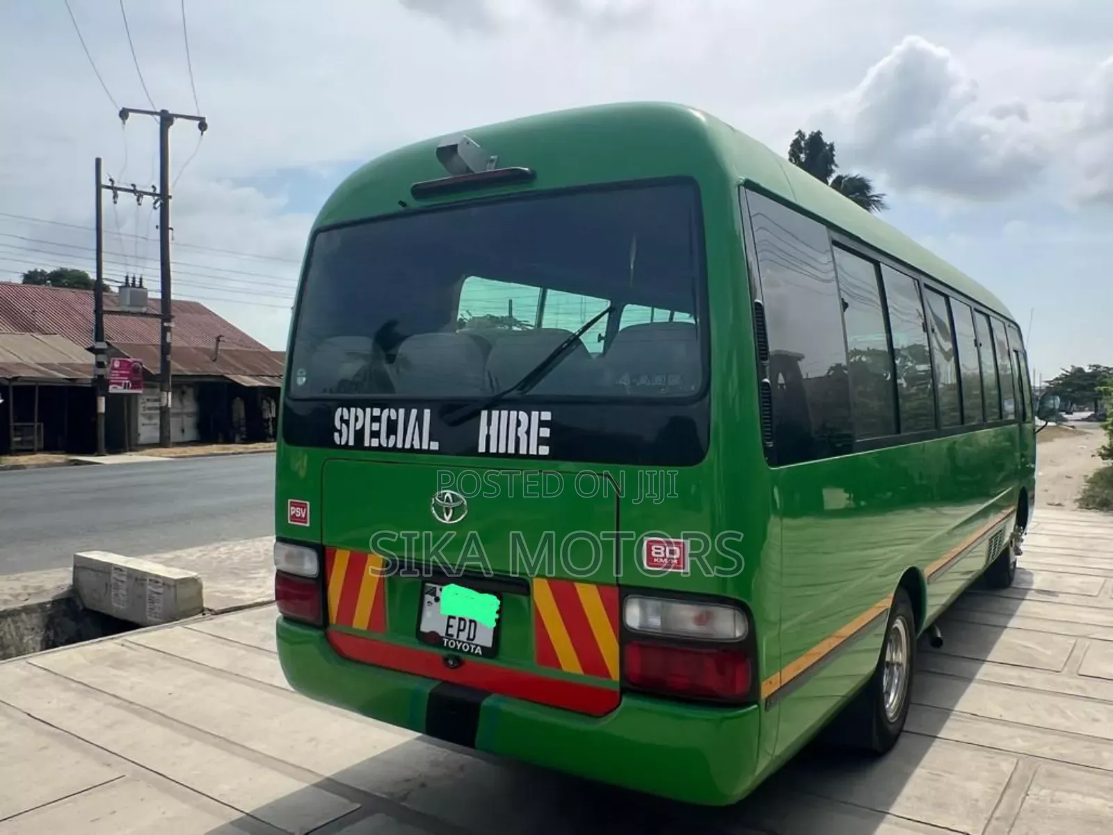 Toyota Coaster 2004 Green