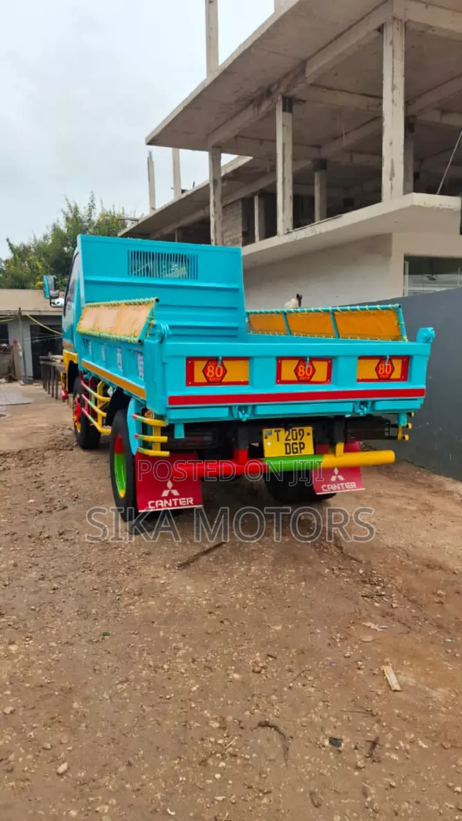 Mitsubishi Canter Tipper 1998 Blue