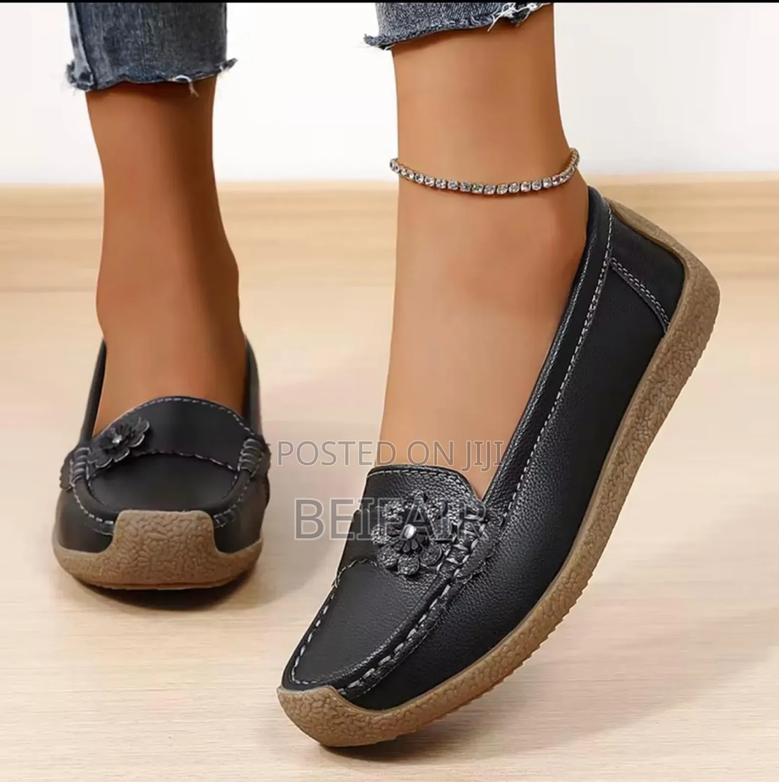 Flat Shoes for Ladies