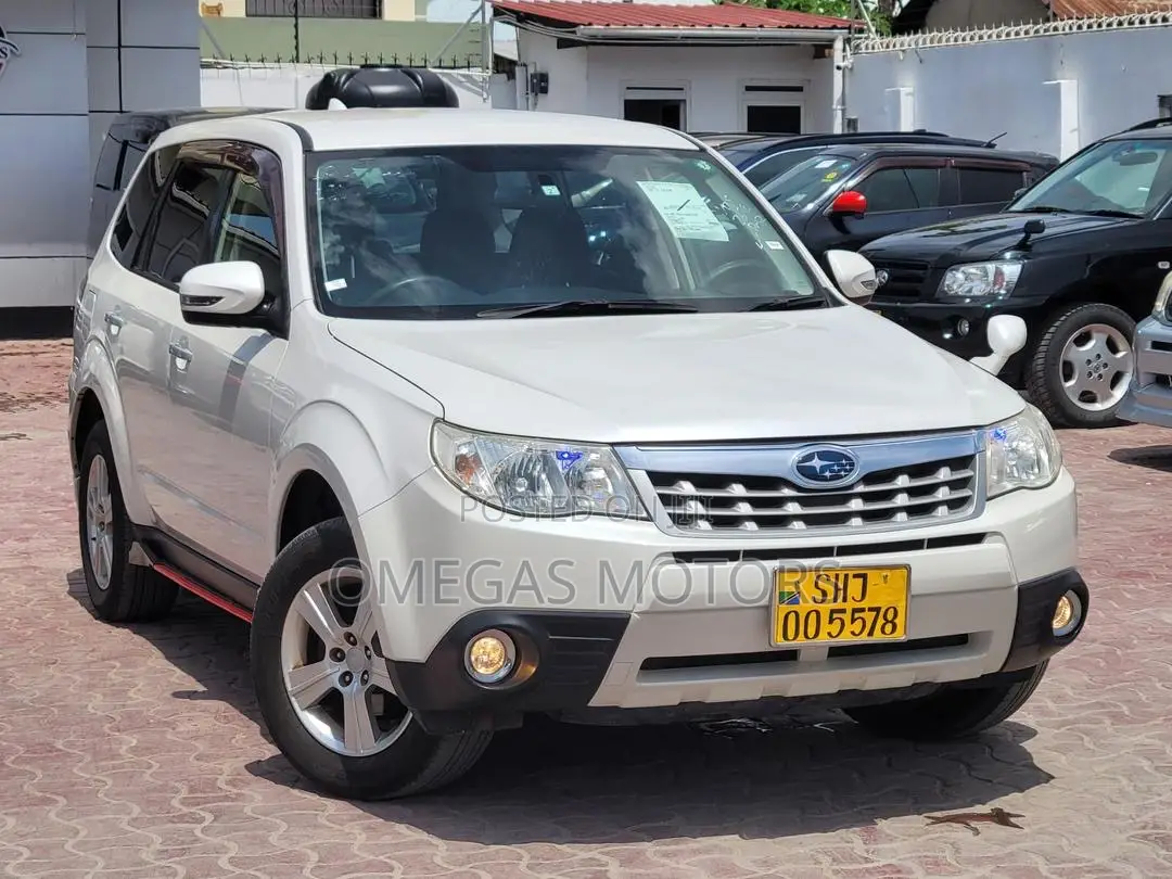 Subaru Forester 2.0D X 2009 White