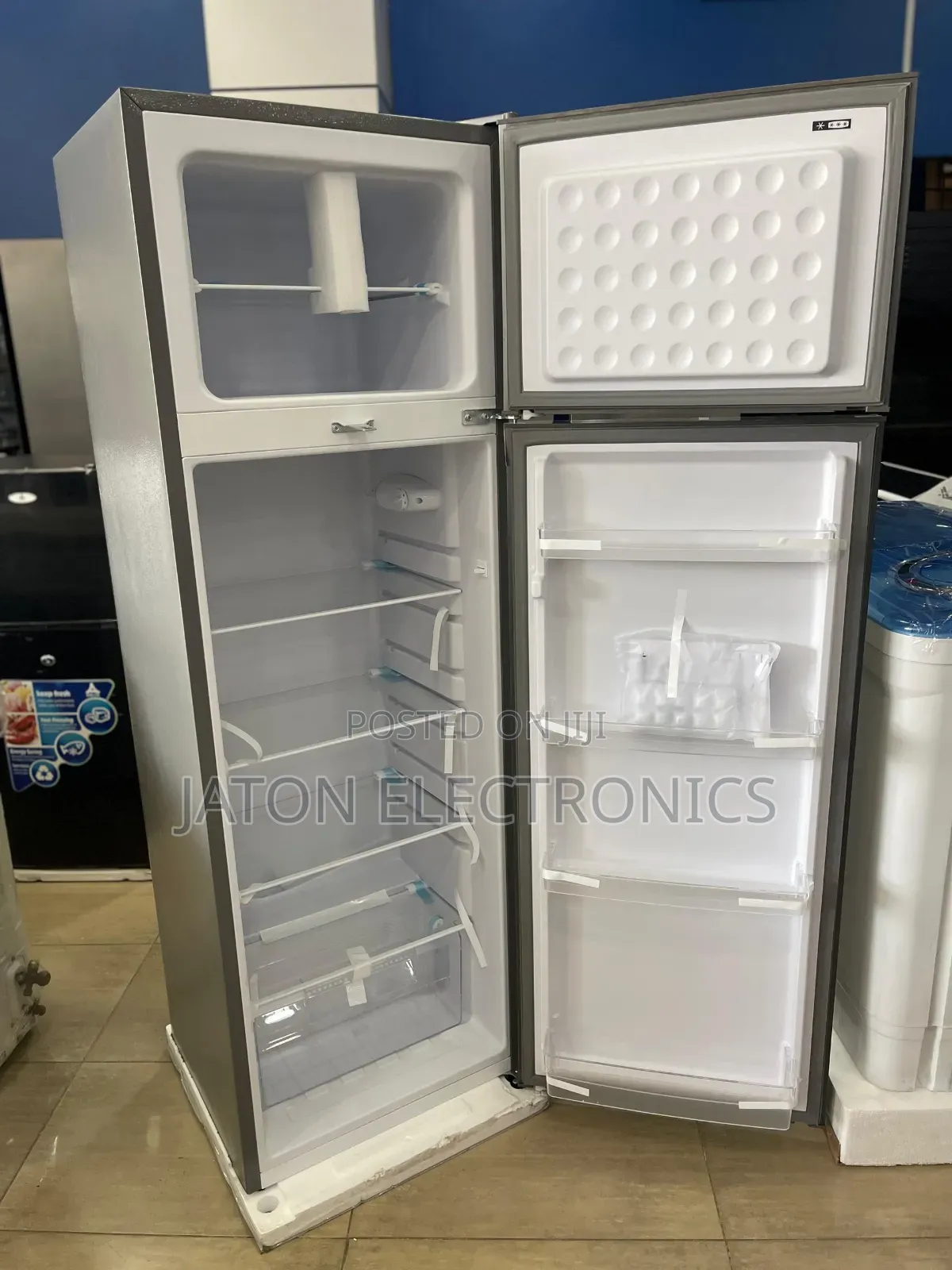 Westpoint Refrigerator WRNN-2625--250liters