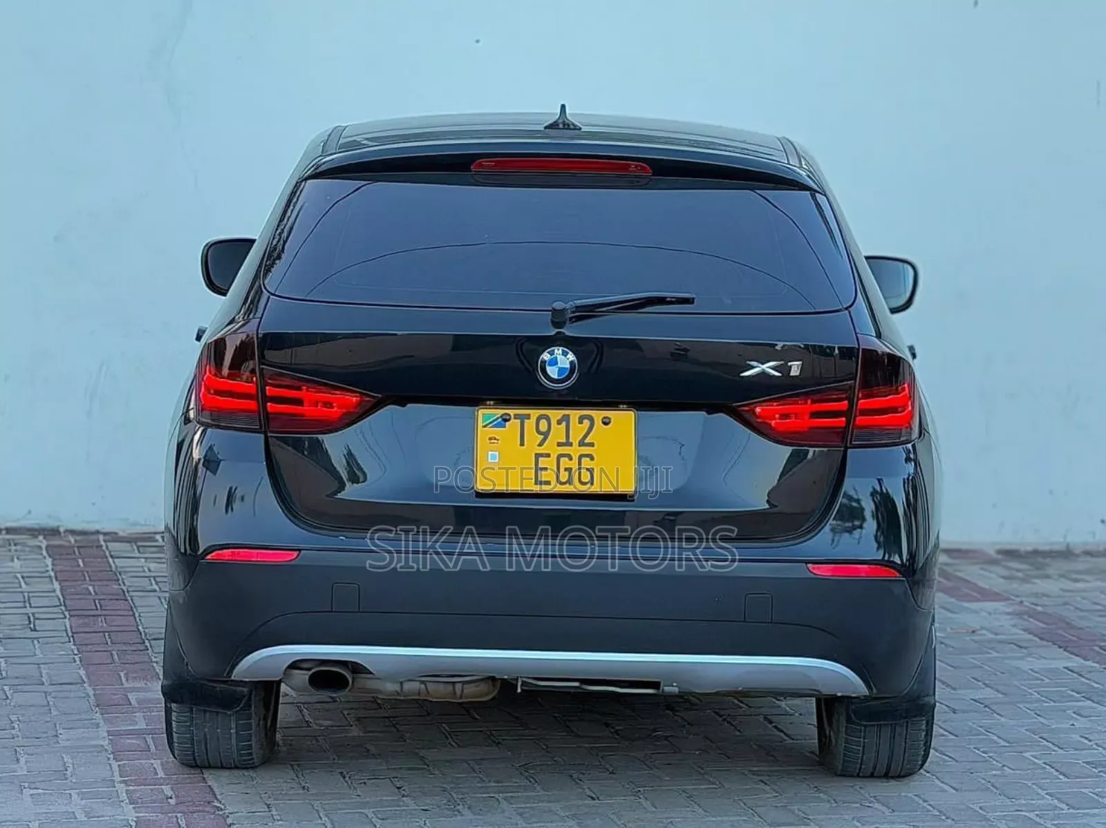 BMW X1 2011 Black