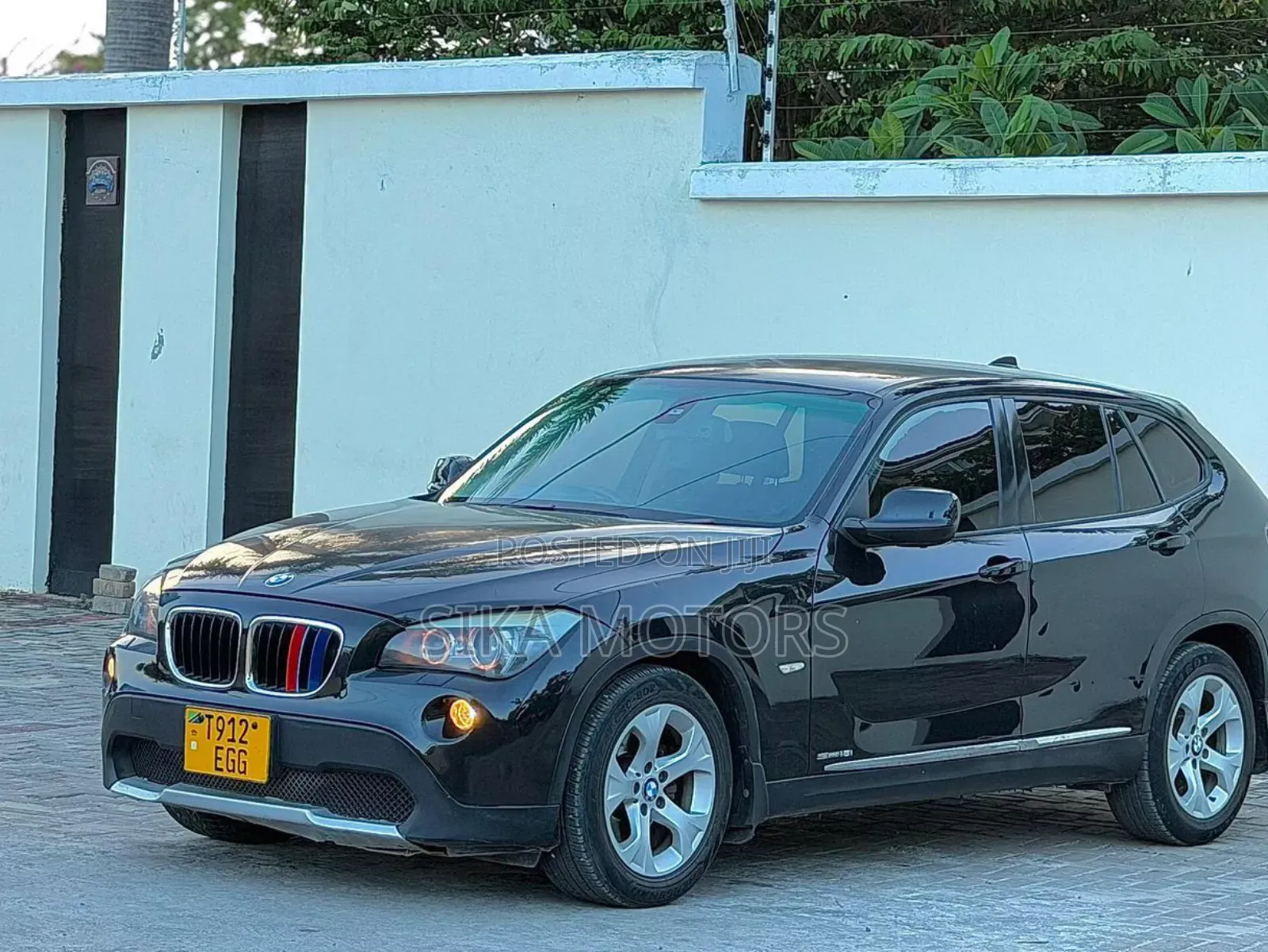 BMW X1 2011 Black