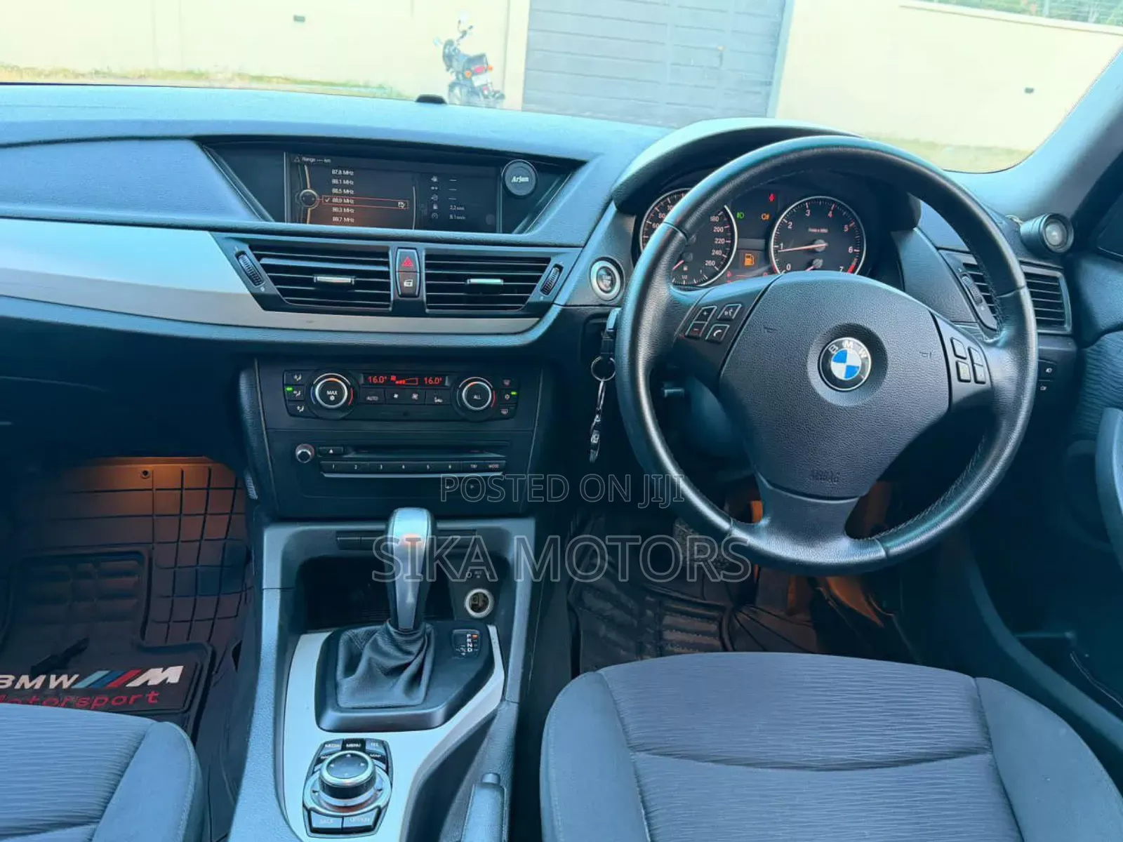 BMW X1 2011 Black