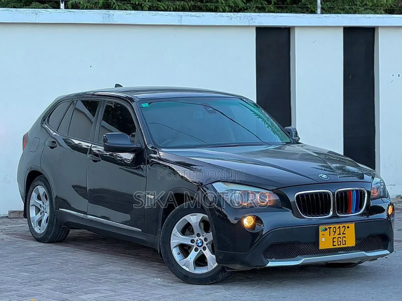 BMW X1 2011 Black