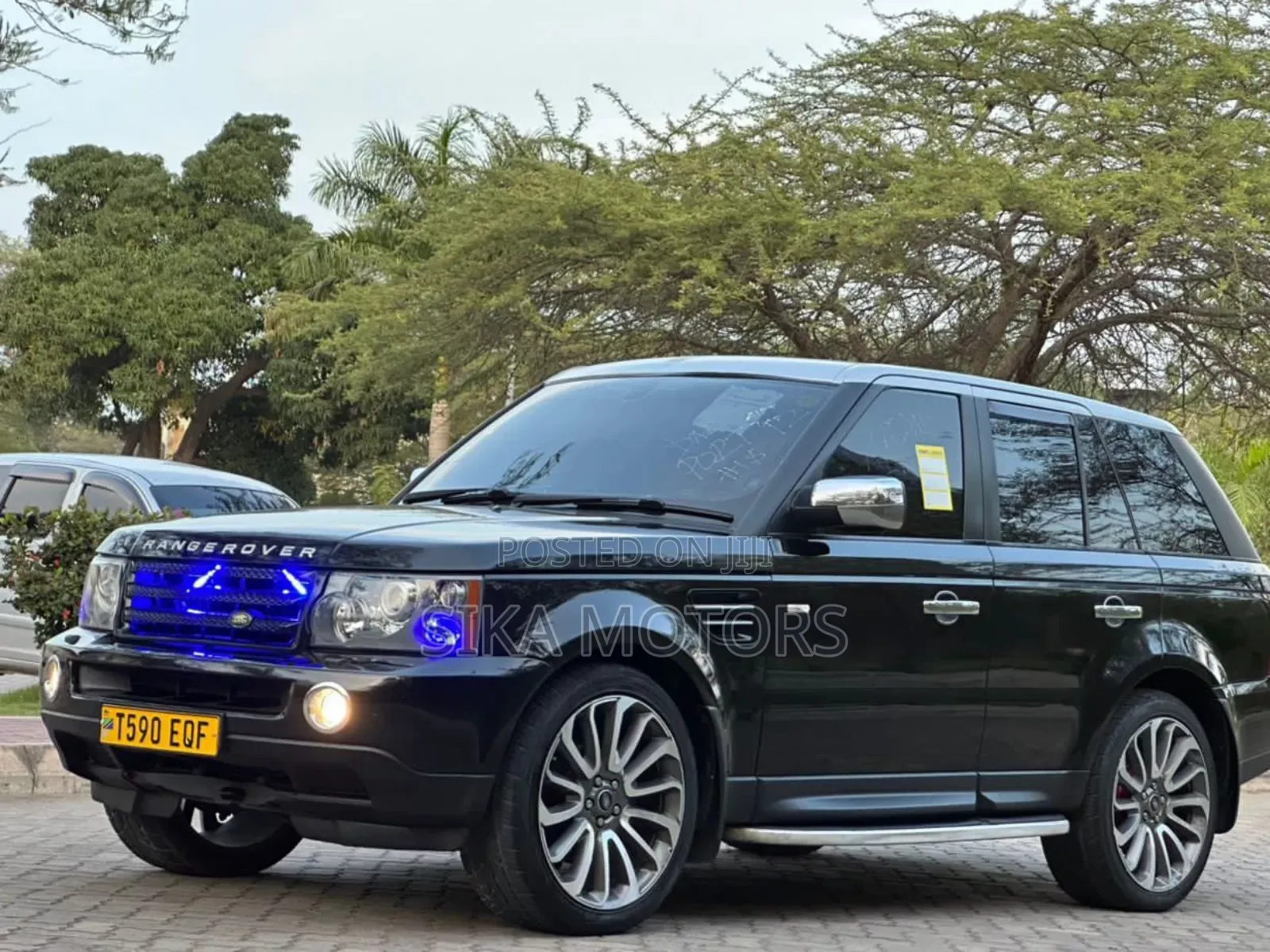 Land Rover Range Rover Vogue 2016 Black
