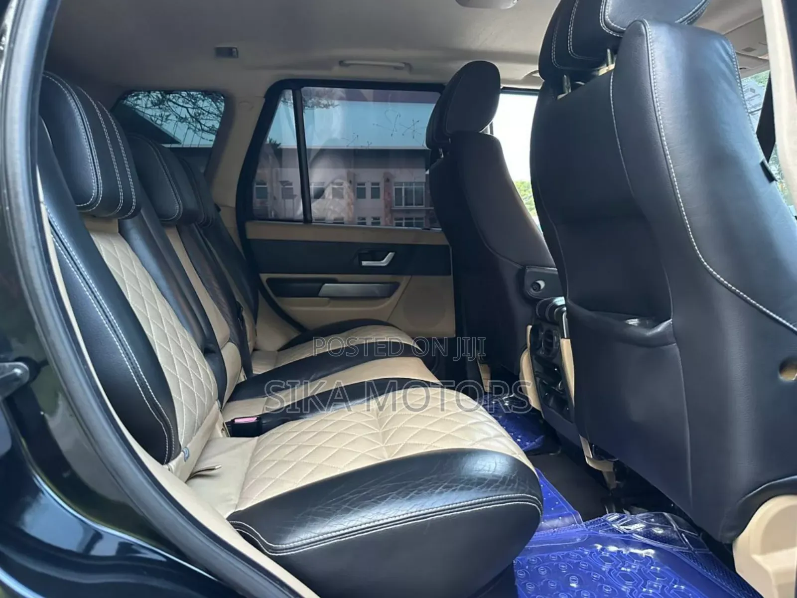Land Rover Range Rover Vogue 2016 Black