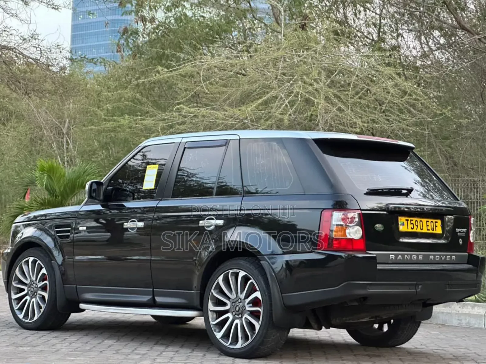 Land Rover Range Rover Vogue 2016 Black