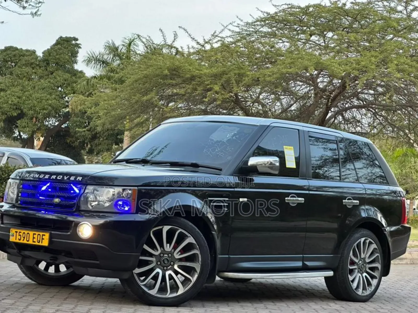 Land Rover Range Rover Vogue 2016 Black