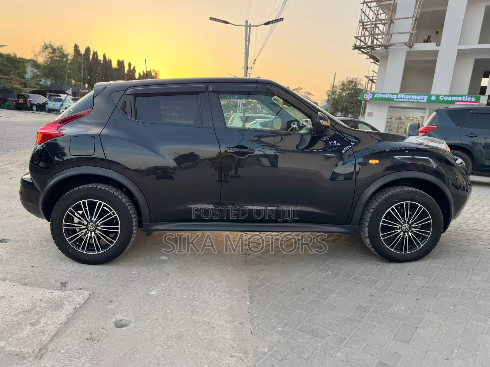 Nissan Juke 2011 Black