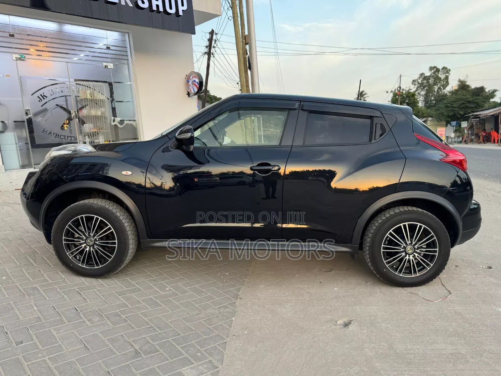 Nissan Juke 2011 Black