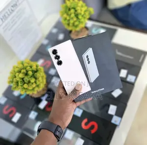 New Samsung Galaxy Z Fold6 256 GB Bronze