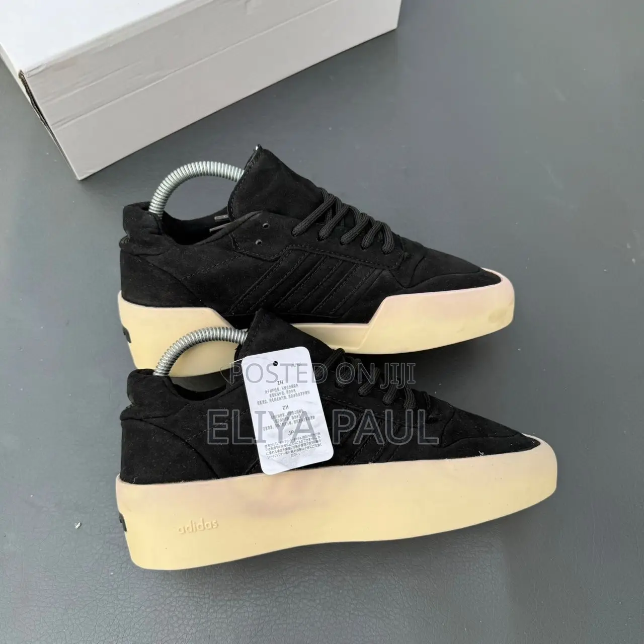 Brand Adidas (Fog)