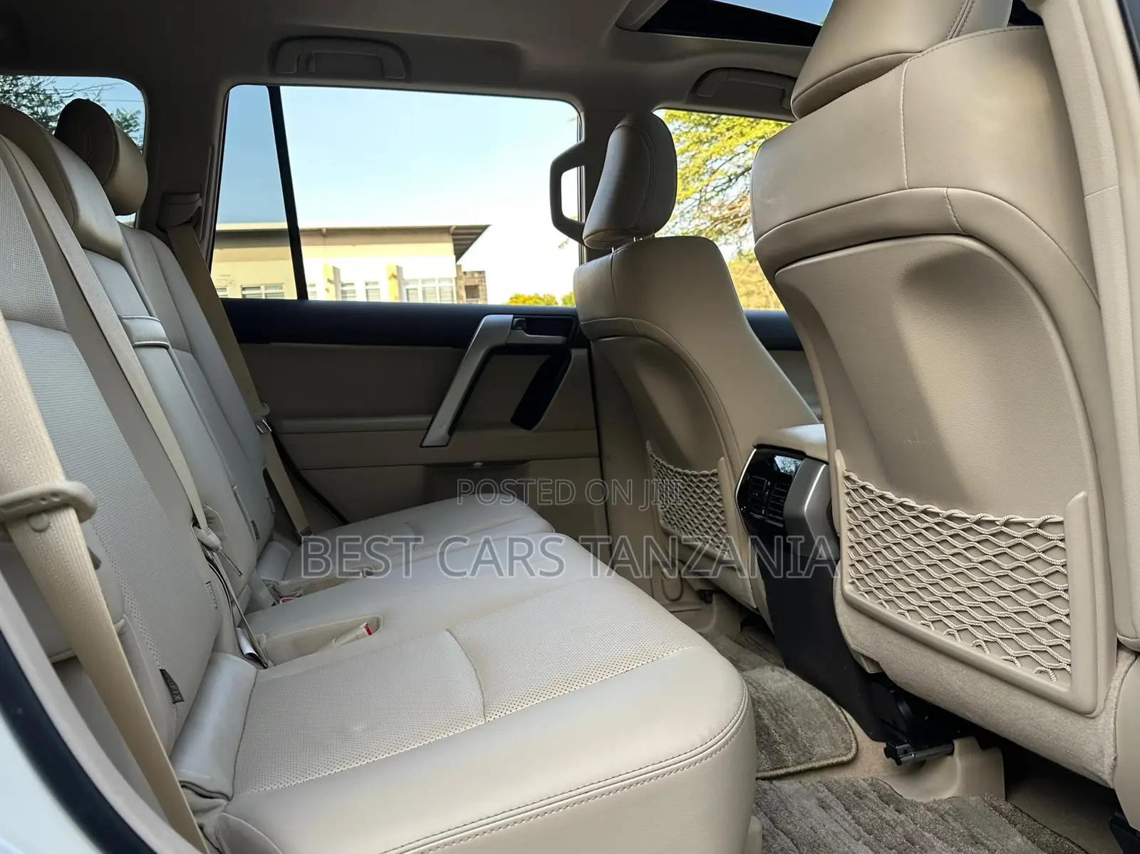 Toyota Land Cruiser Prado 2023 White