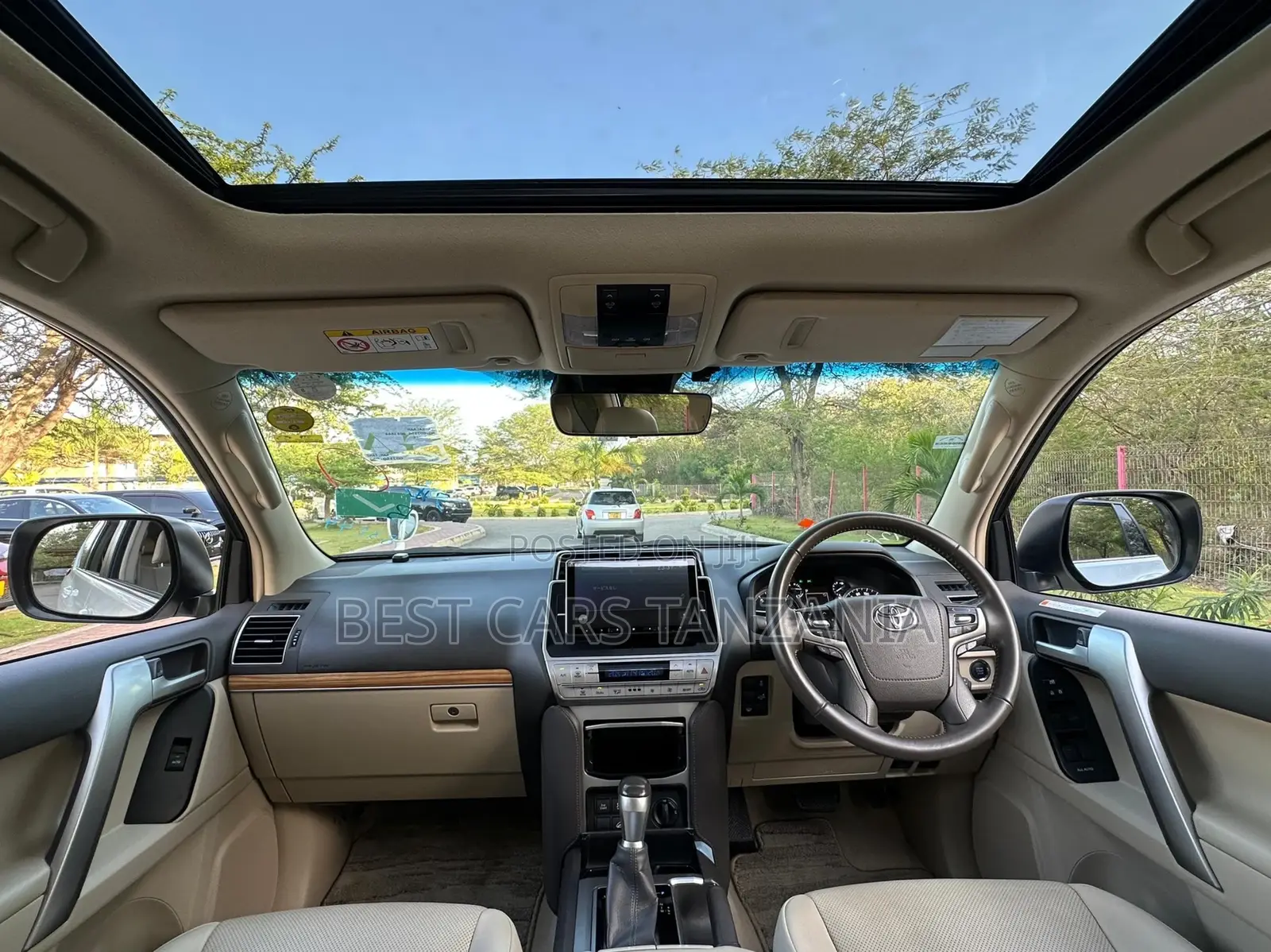 Toyota Land Cruiser Prado 2023 White