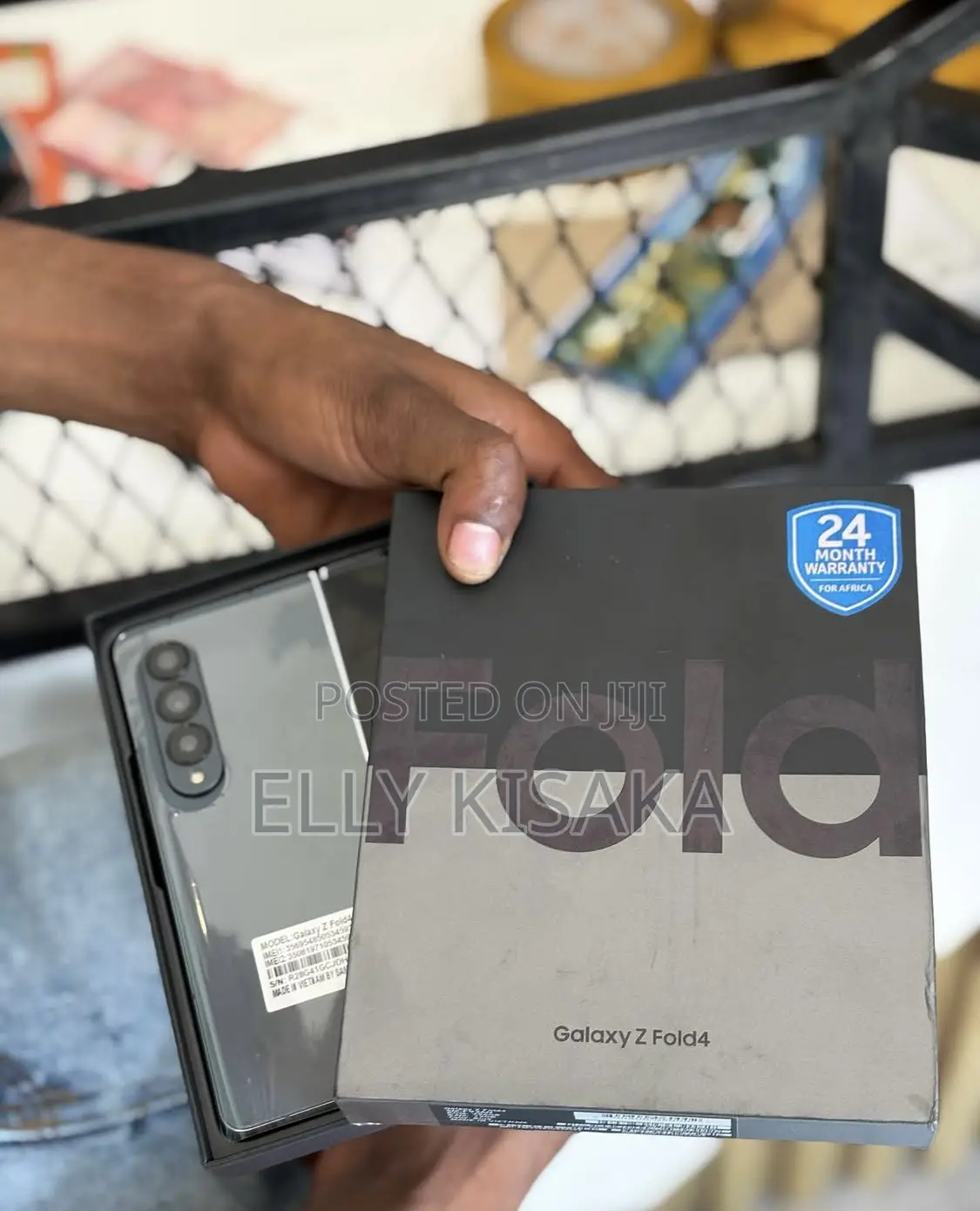 New Samsung Galaxy Z Fold4 256 GB Black