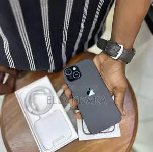 New Apple iPhone 15 256 GB Black