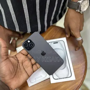 New Apple iPhone 15 256 GB Black