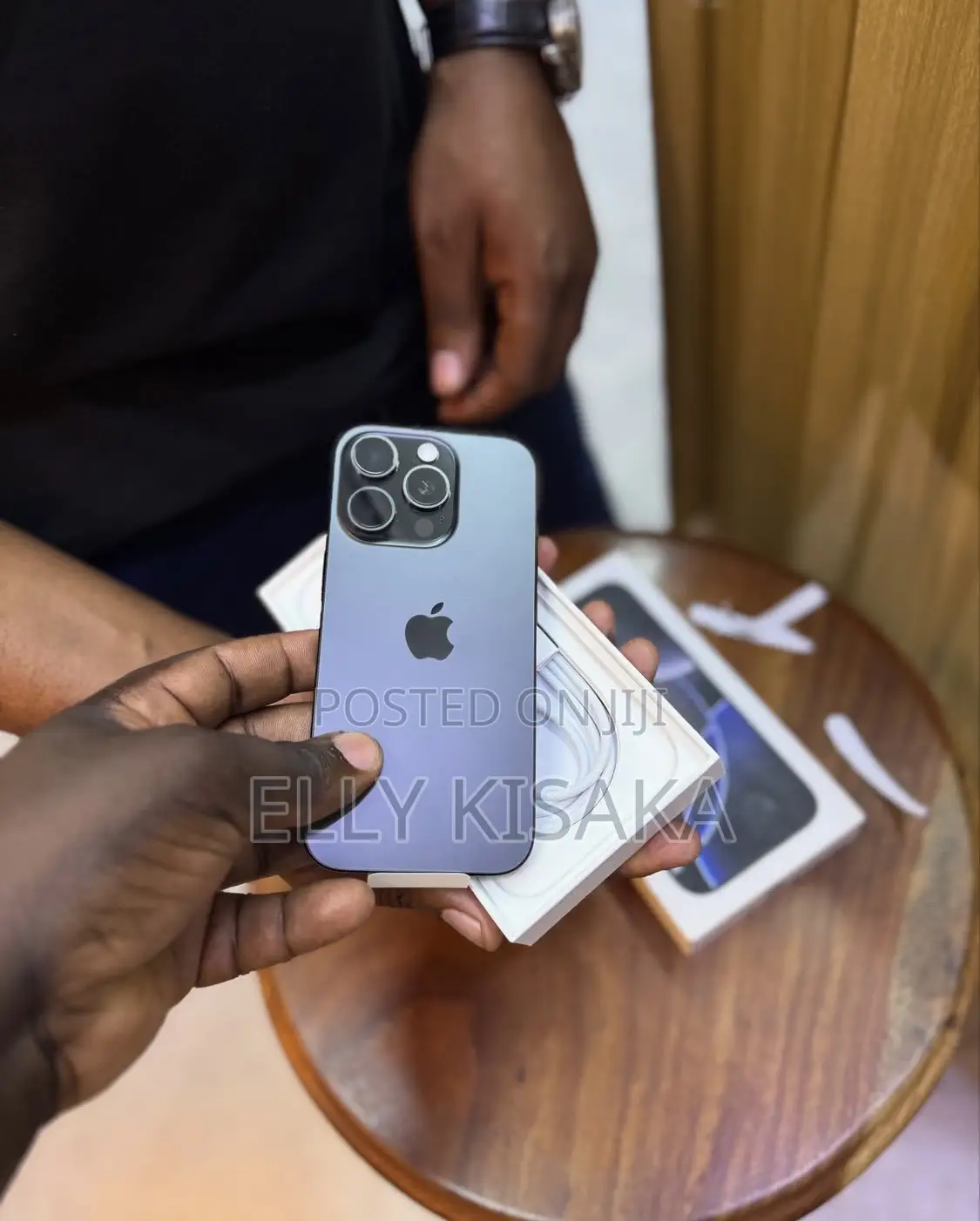 New Apple iPhone 16 Pro Max 256 GB Purple