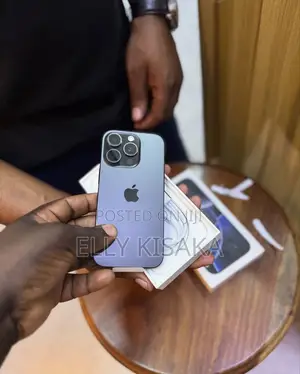 New Apple iPhone 16 Pro Max 256 GB Purple