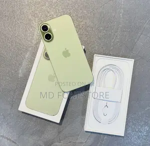 New Apple iPhone 17 256 GB Green