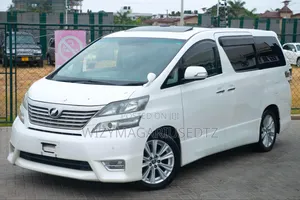 Toyota Vellfire 2009 Off white