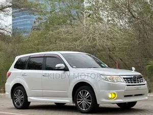 Subaru Forester 2011 White