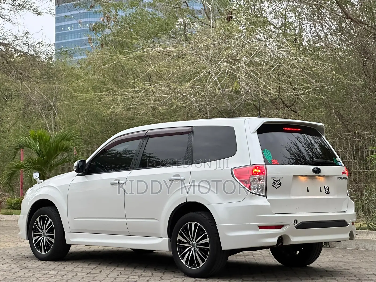 Subaru Forester 2011 White