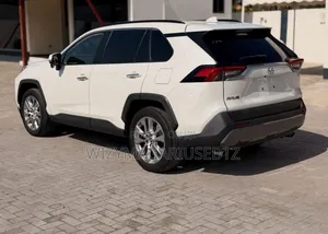 Toyota RAV4 2019 Off white