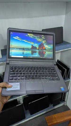 New Laptop Dell 8GB Intel Core I3 HDD 500GB