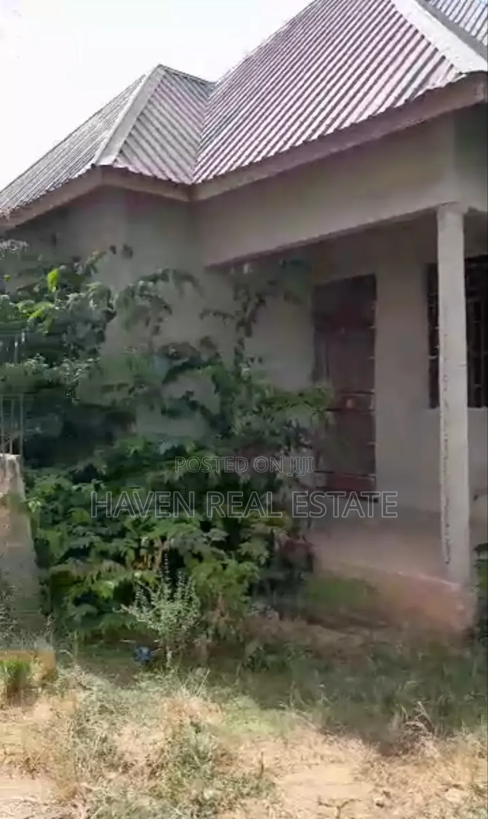 3bdrm House in Goba for sale