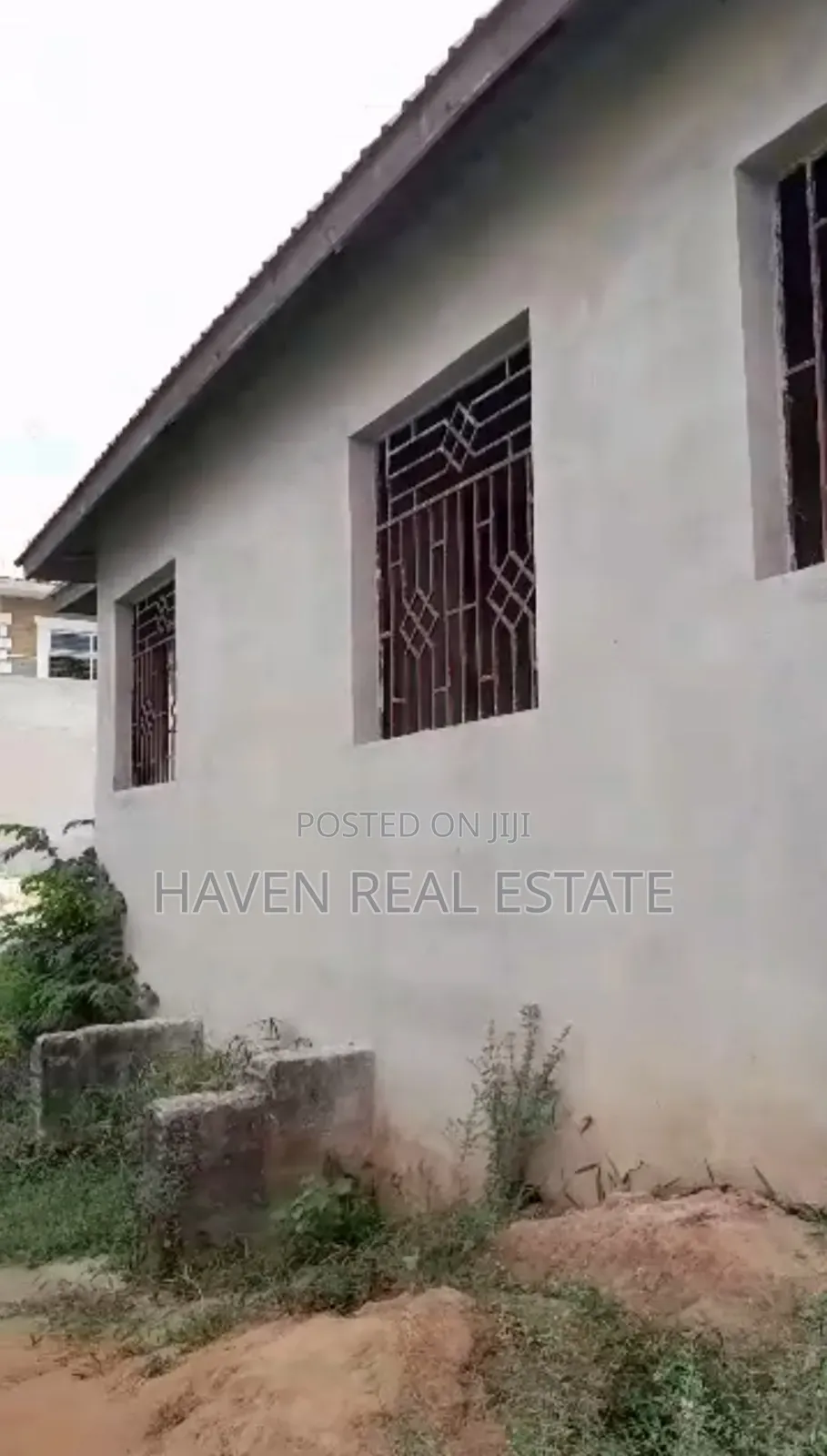 3bdrm House in Goba for sale