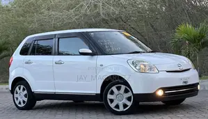Mazda Verisa 2007 White