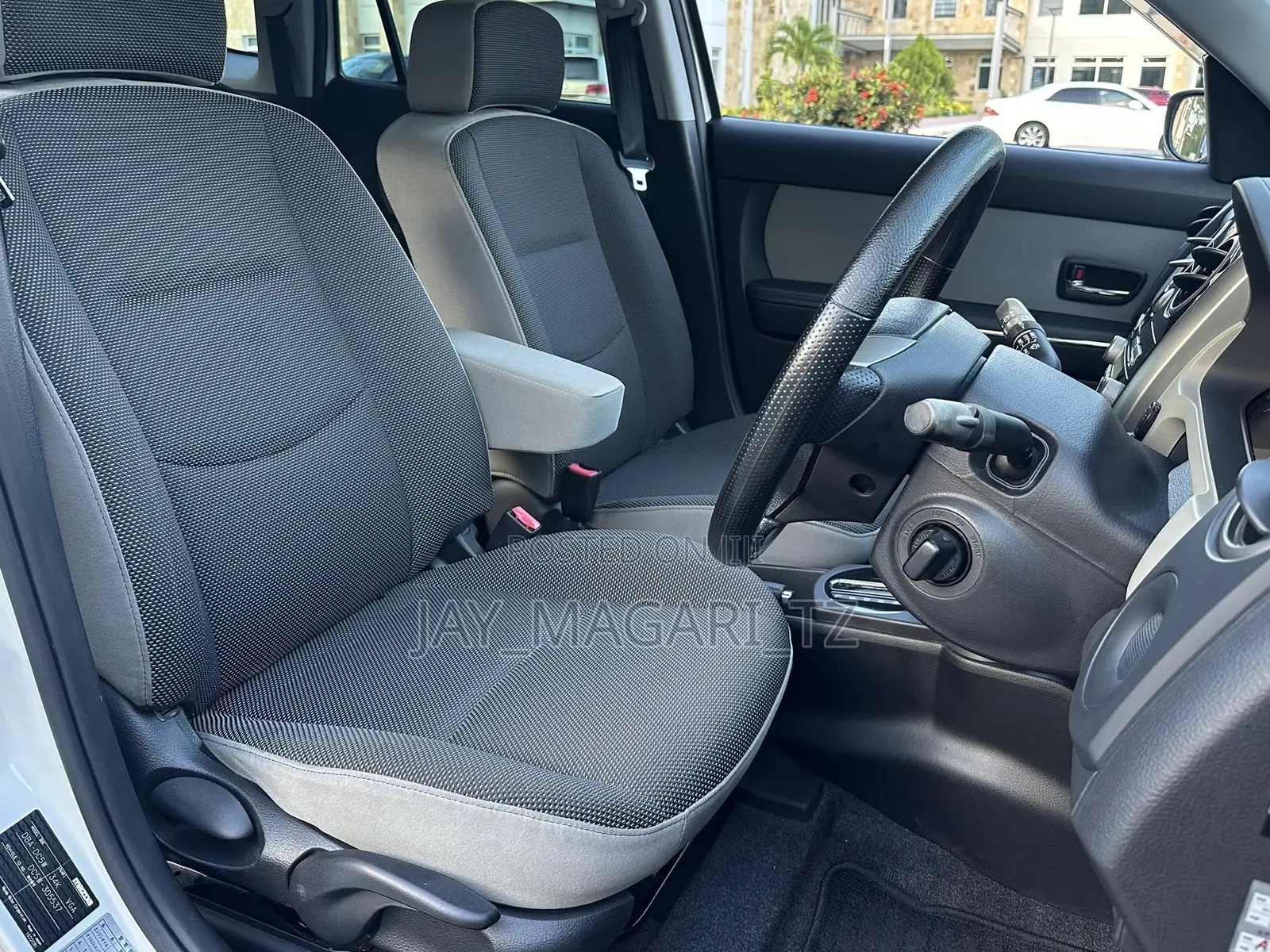 Mazda Verisa 2007 White
