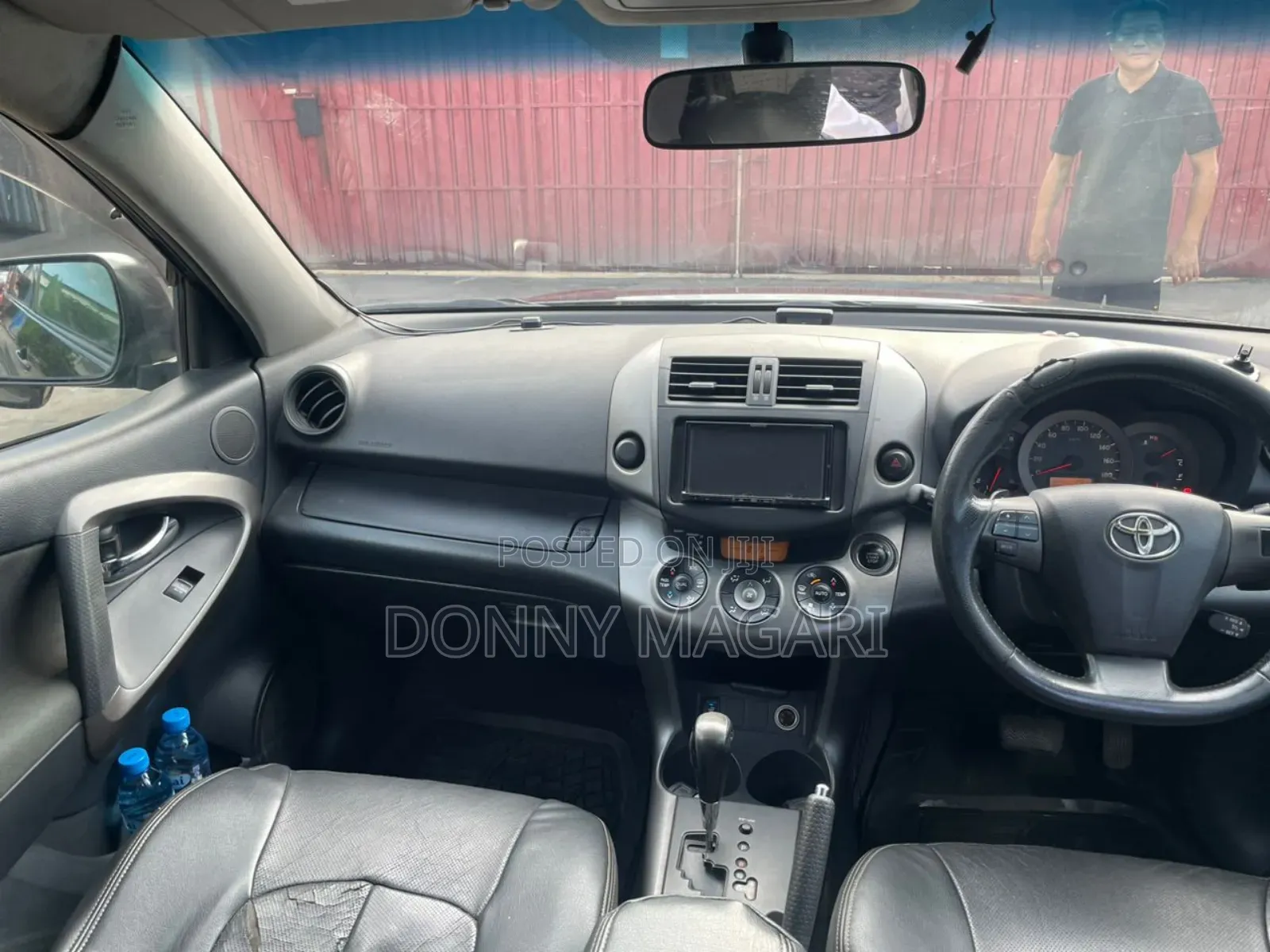 Toyota Vanguard 2011 Black