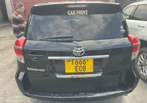 Toyota Vanguard 2011 Black