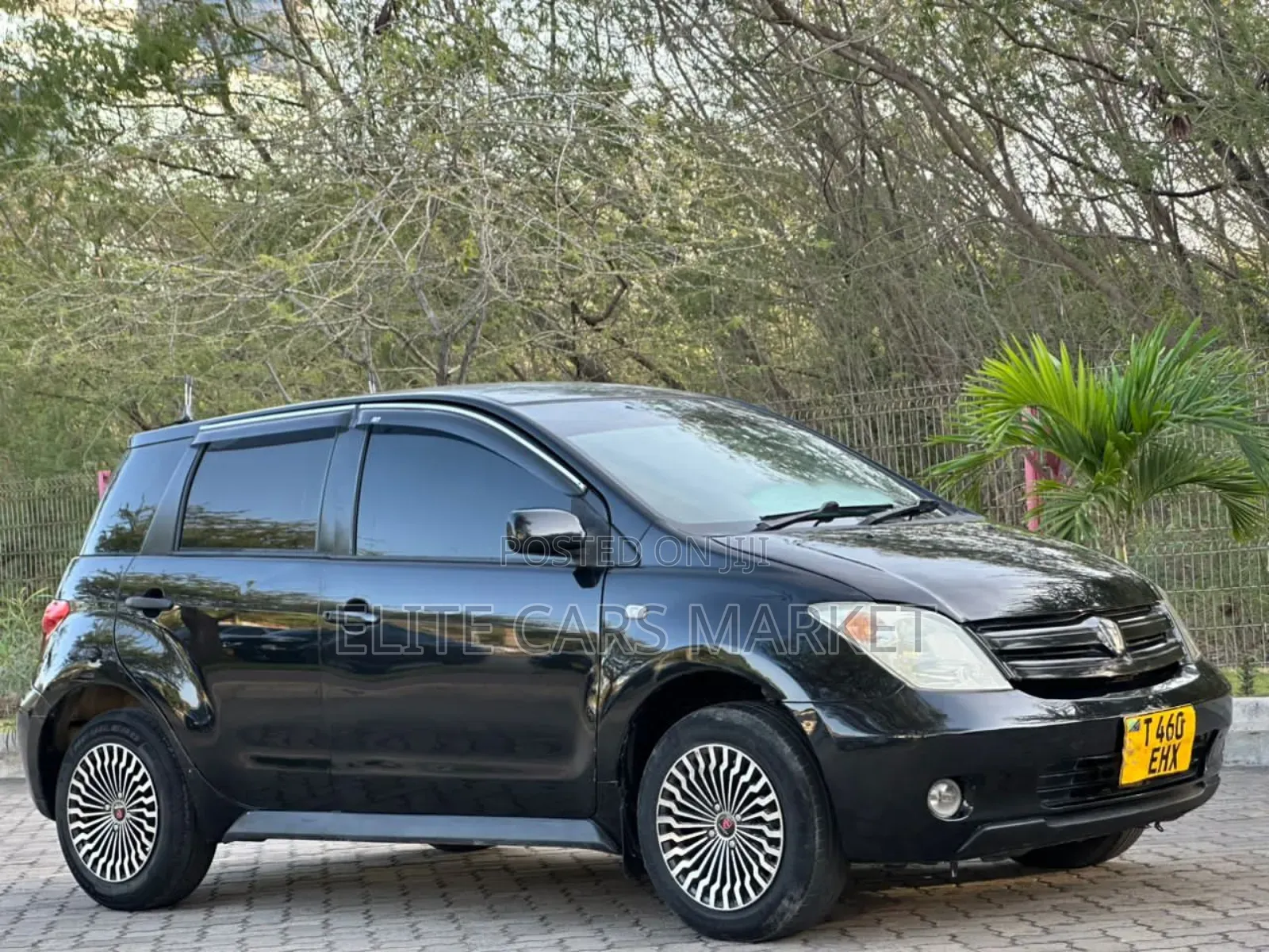 Toyota IST 2004 Black