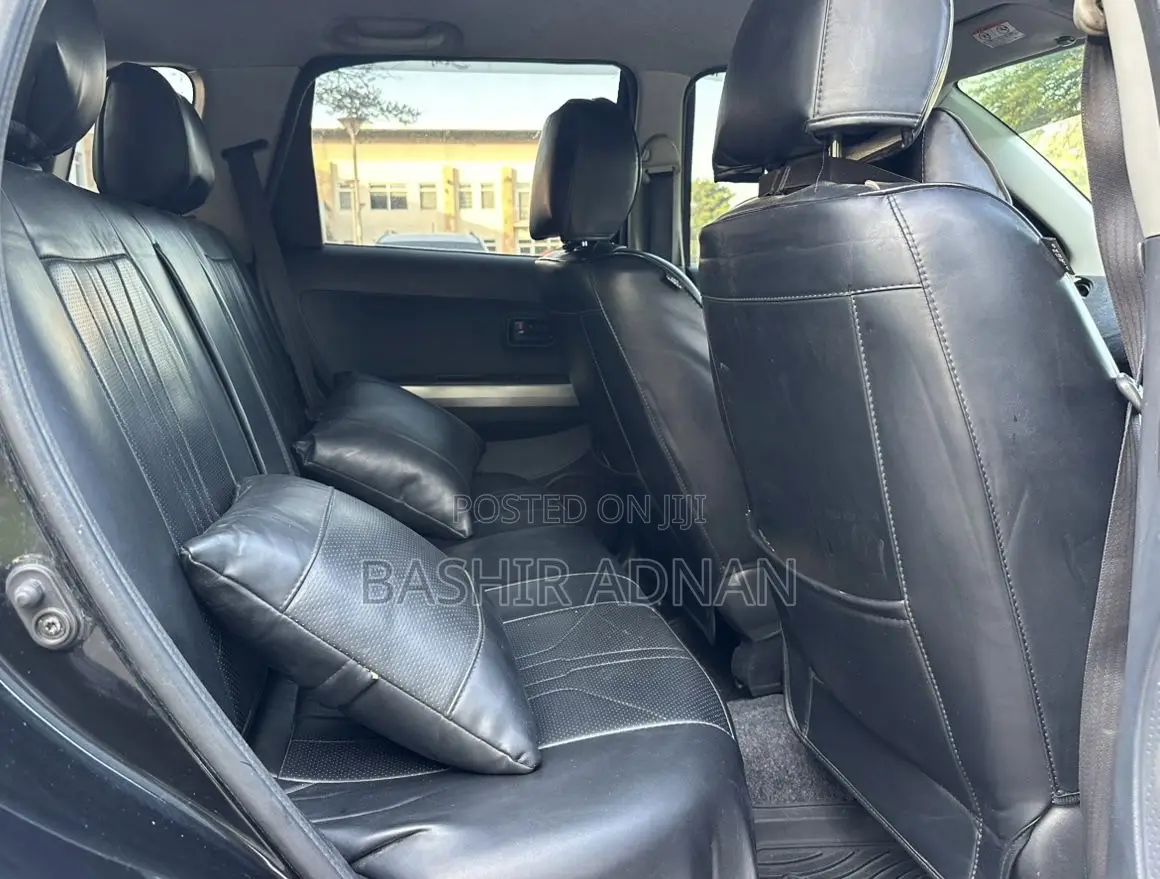 Toyota IST 2004 Black