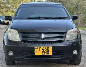 Toyota IST 2004 Black