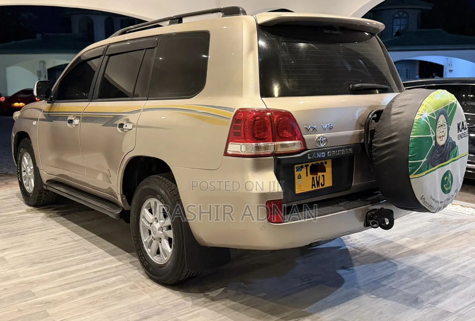 Toyota Land Cruiser 4.5 V8 TD STD 2009 Gold